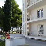 Apartment Marimar - *